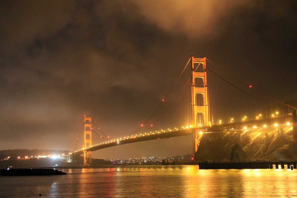Golden Gate la nuit